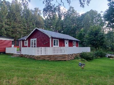 Charming Cabin in the Woods